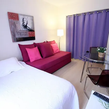 Stopbarcelona Universidad Apartment